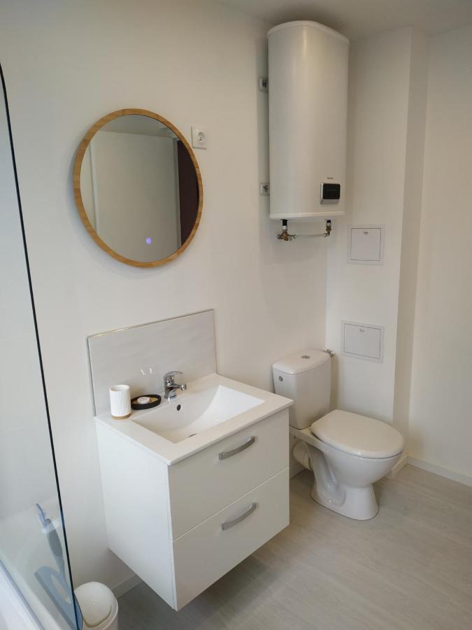 Apartment Flore, A 5 Min Du Centre *