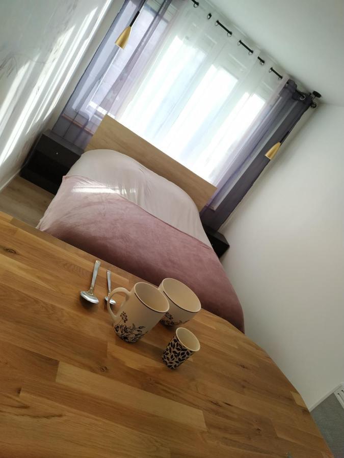 Flore, A 5 Min Du Centre Apartment Arras